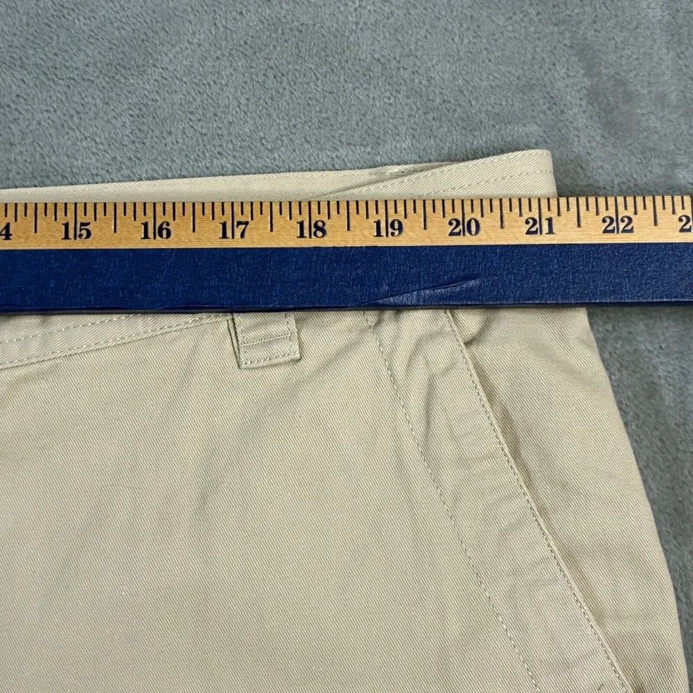 Columbia Mens Size 42 Light Beige Omni-Shade Casual Outdoor Cargo Shorts Zip Fly